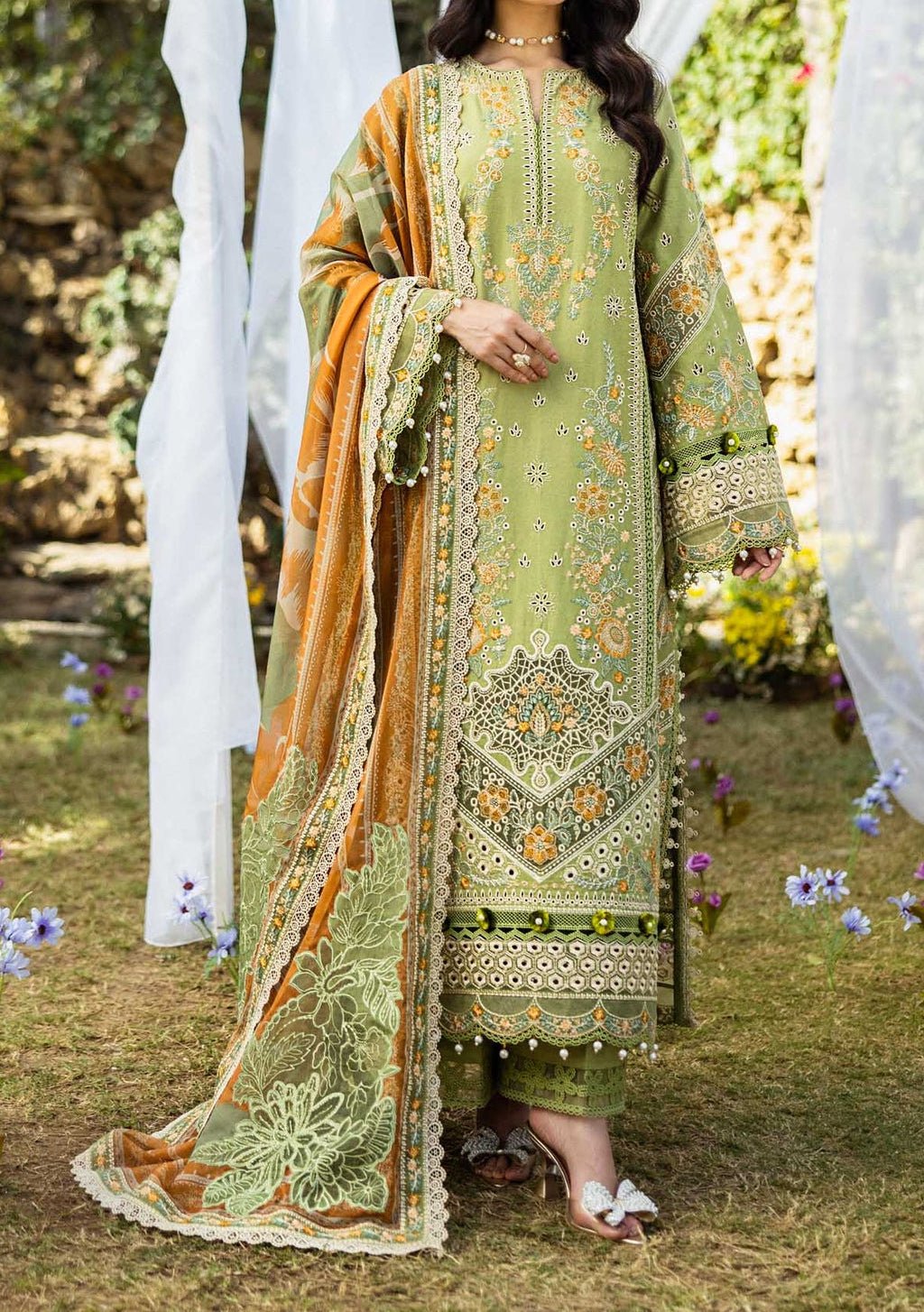 Akbar Aslam Lumina Pakistani Luxury Lawn - db28192