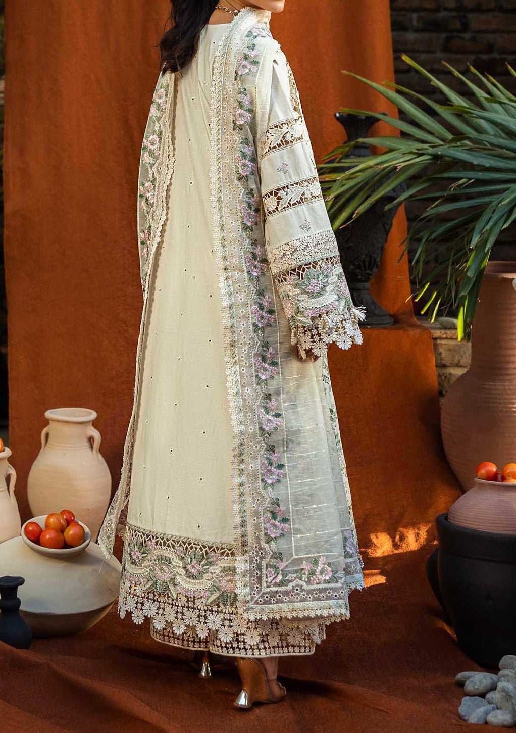 Akbar Aslam Sylva Pakistani Luxury Lawn - db28193