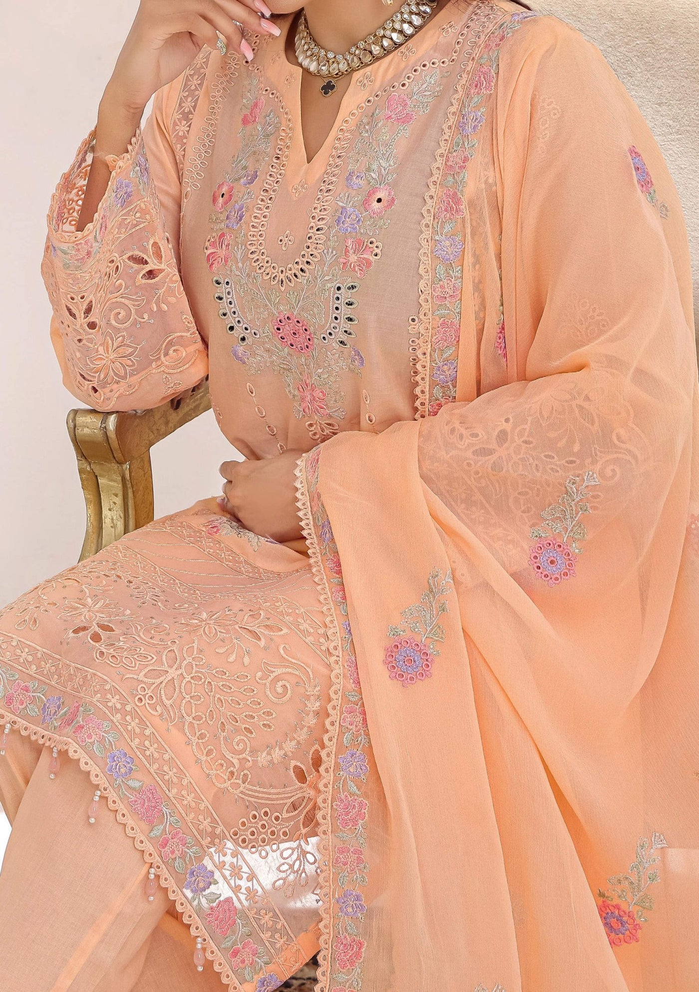 Bin Hameed Raiqa Embroidered Chickenkari Lawn - db26829