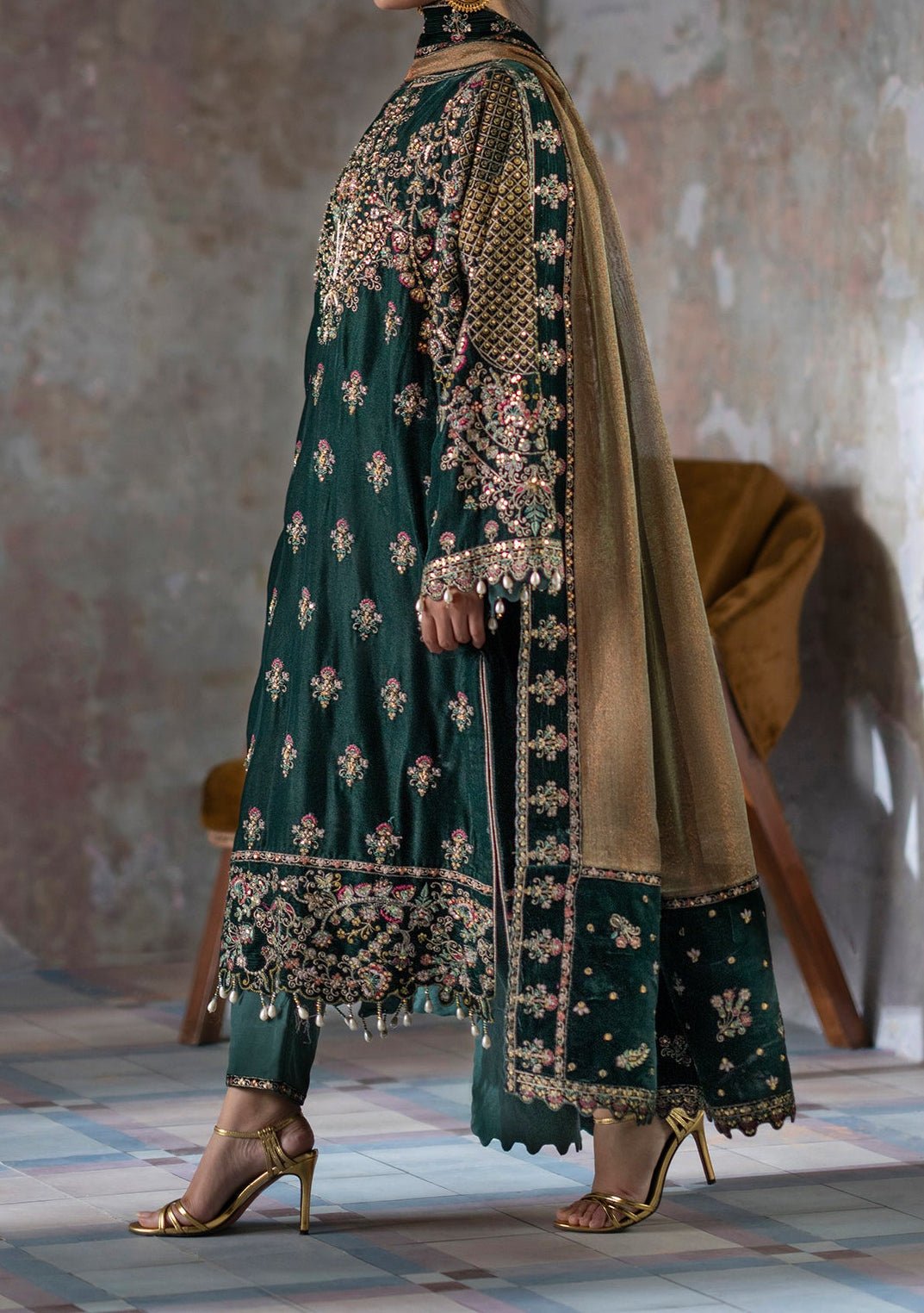 Emaan Adeel Saanjh Luxury Velvet Dress - db27586