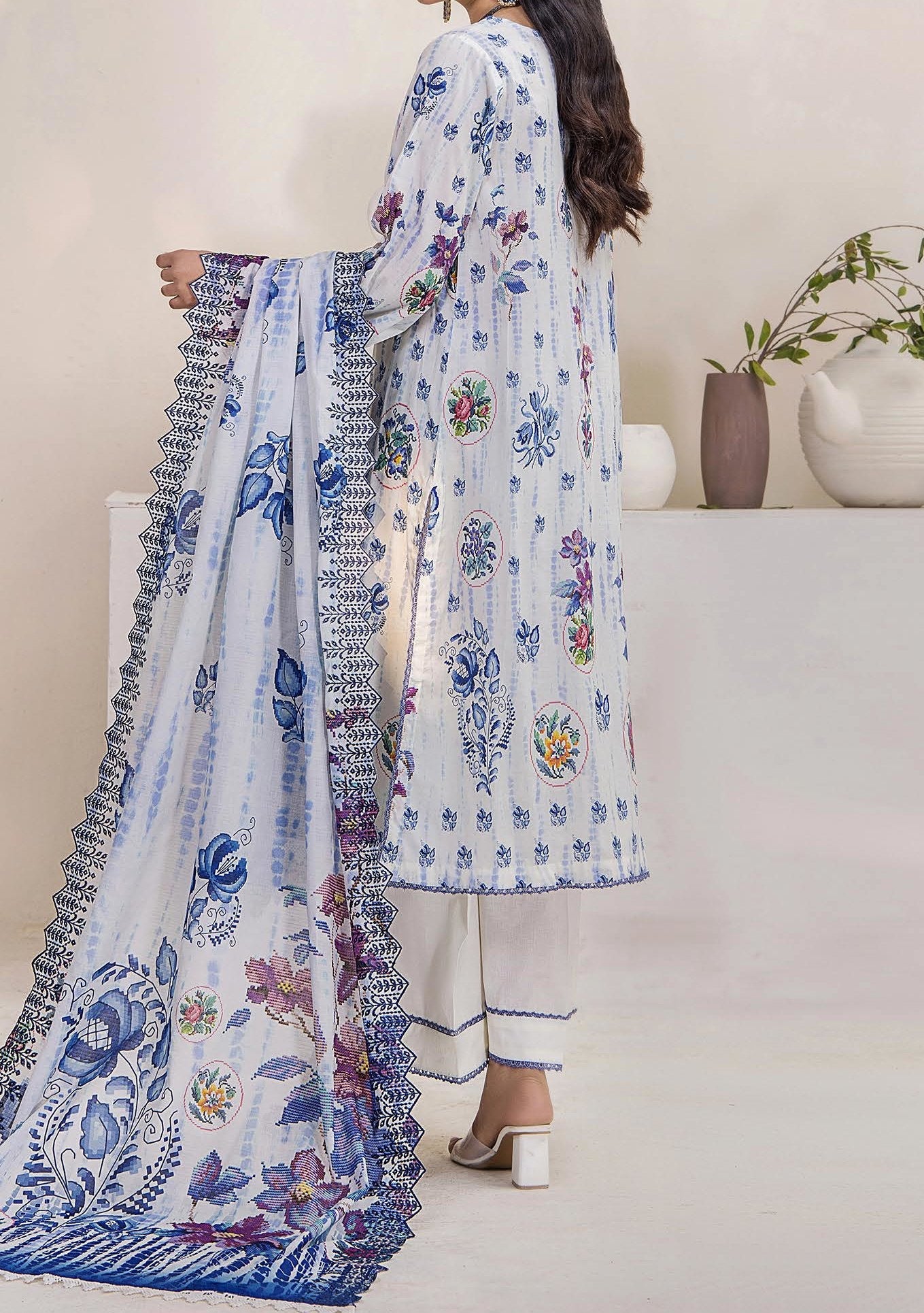 Gulljee Mahajal Ready Made Embroidered Lawn Dress - db26183