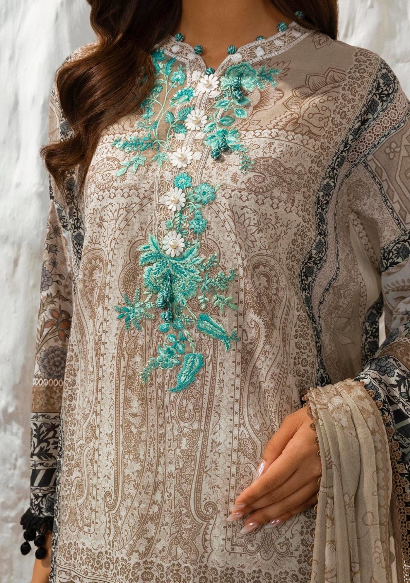 Sana Safinaz Muzlin Summer Pakistani Lawn Dress - db26143