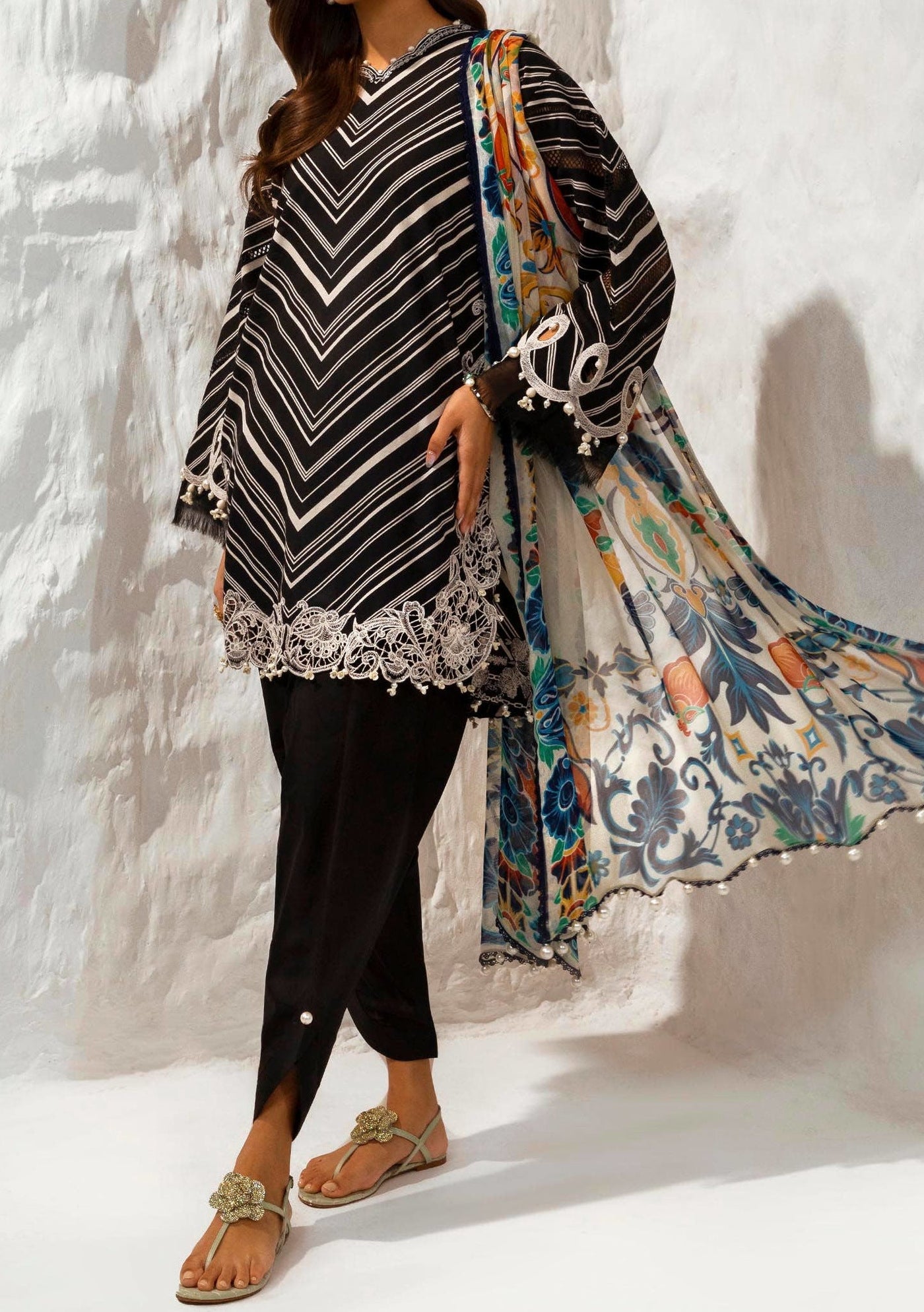 Sana Safinaz Muzlin Summer Pakistani Lawn Dress - db26136