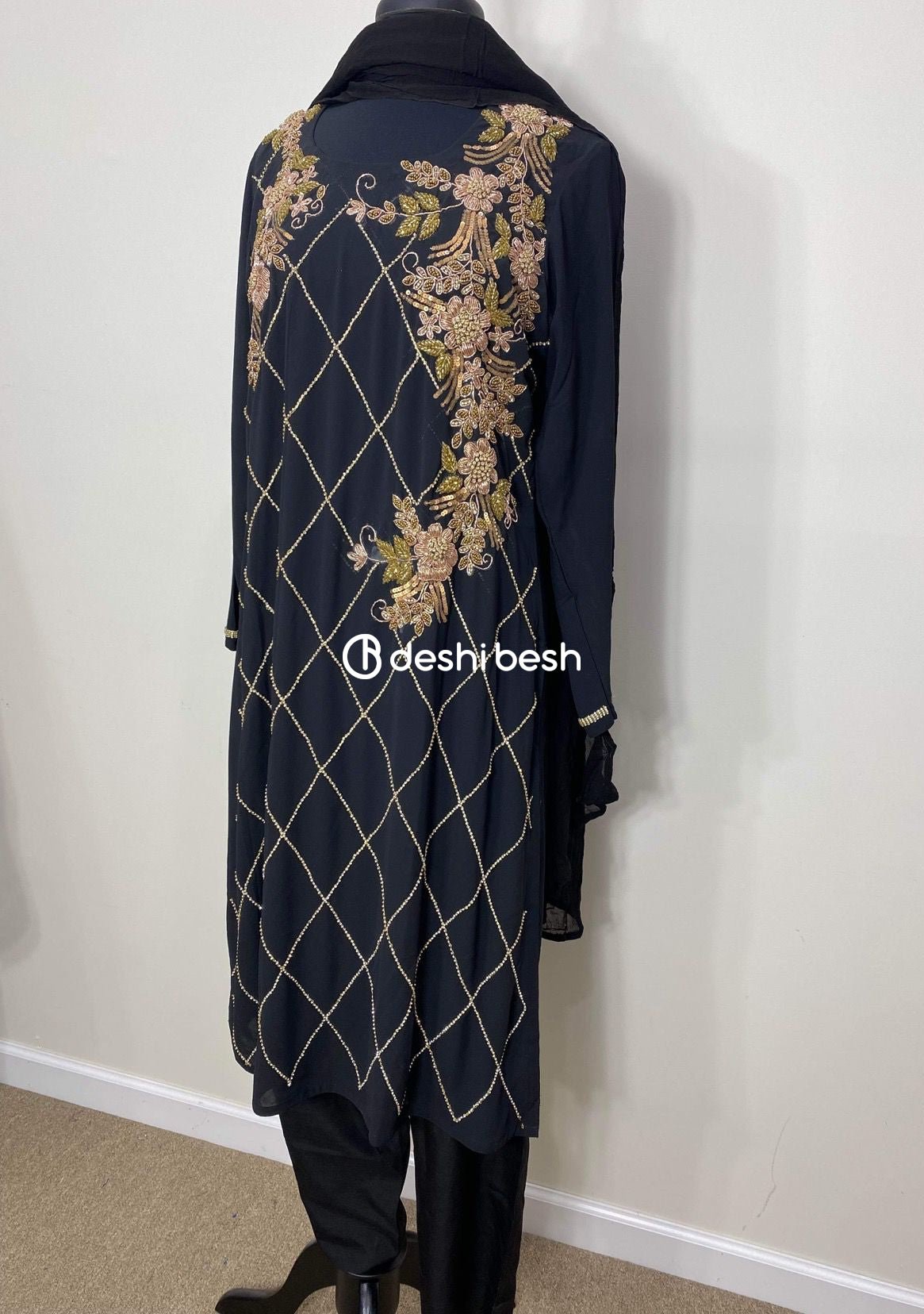 Exclusive Boutique Designer Heavy Embroidered Salwar Suit - db18976