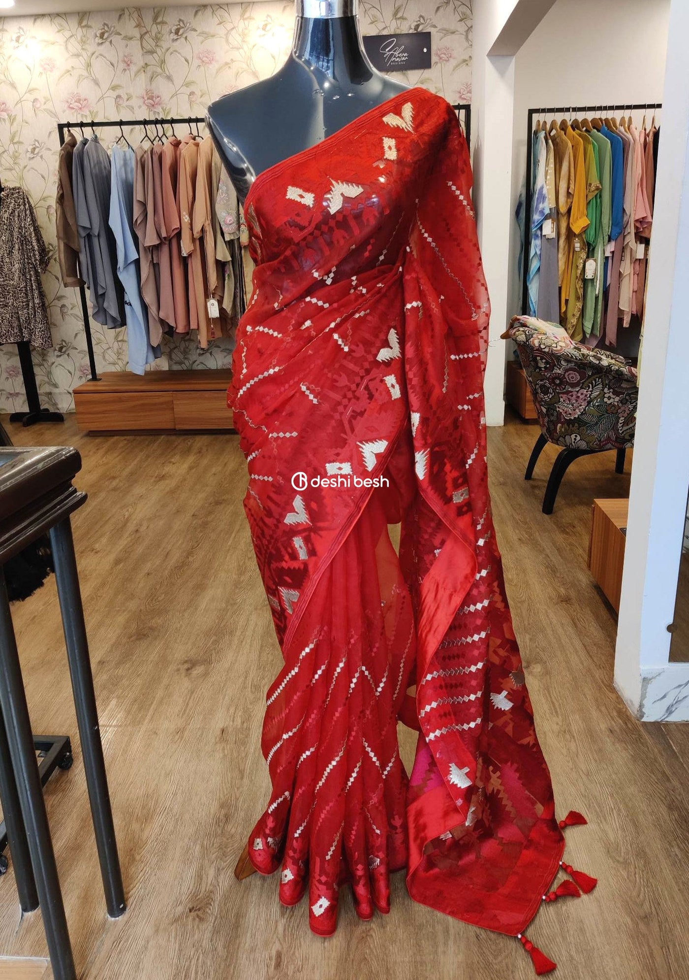 Exclusive Boutique Designer Muslin Saree - db20815