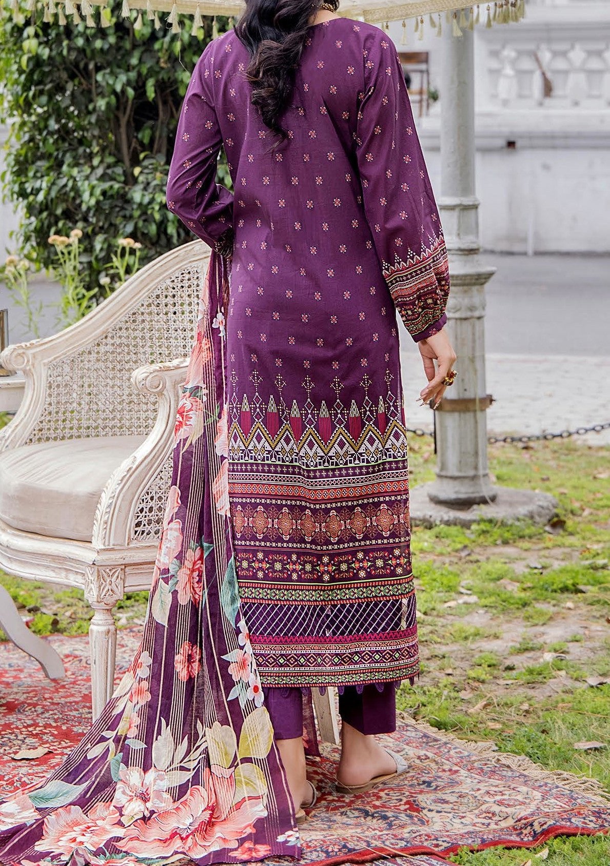 Gulljee Musk Pakistani Embroidered Lawn - db22570