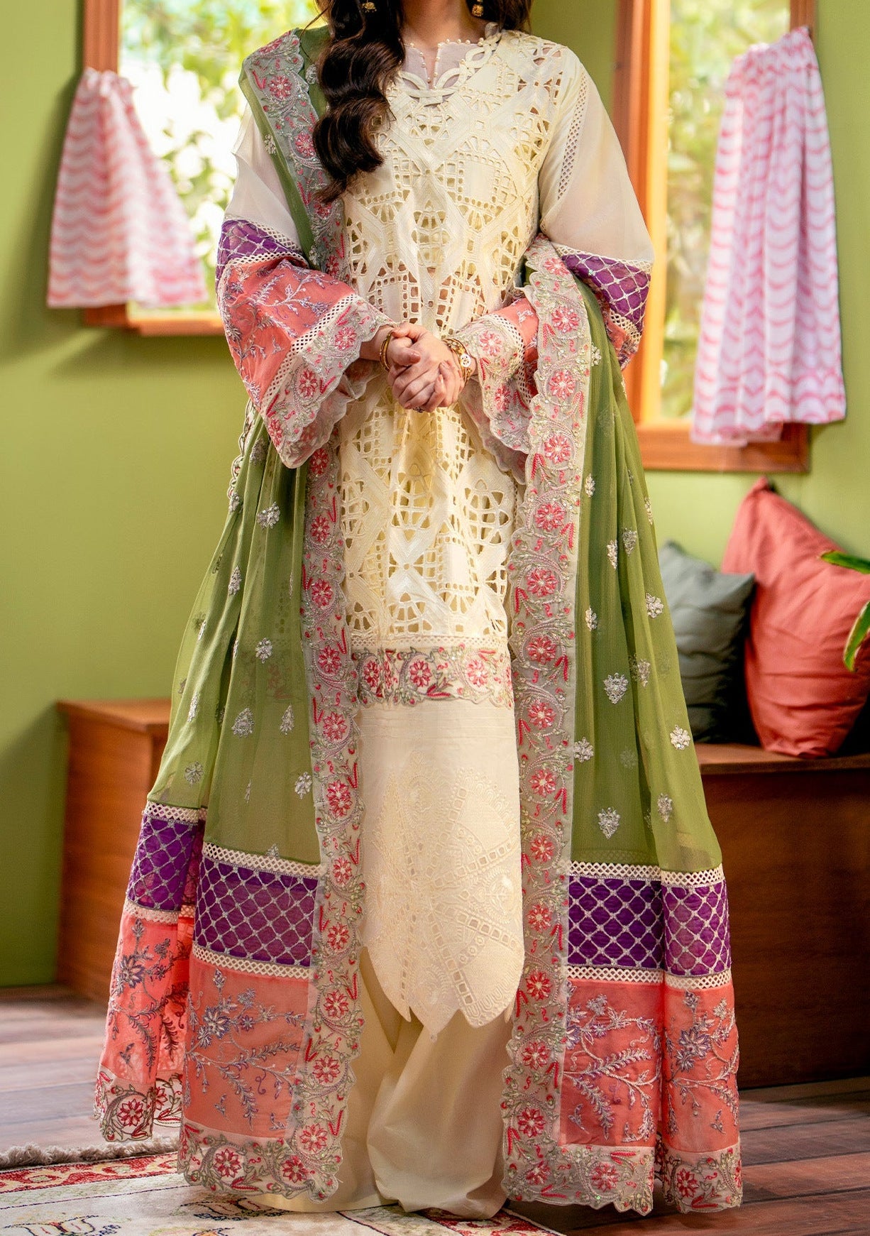 Maryum N Maria Dina Pakistani Luxury Lawn Dress - db25464