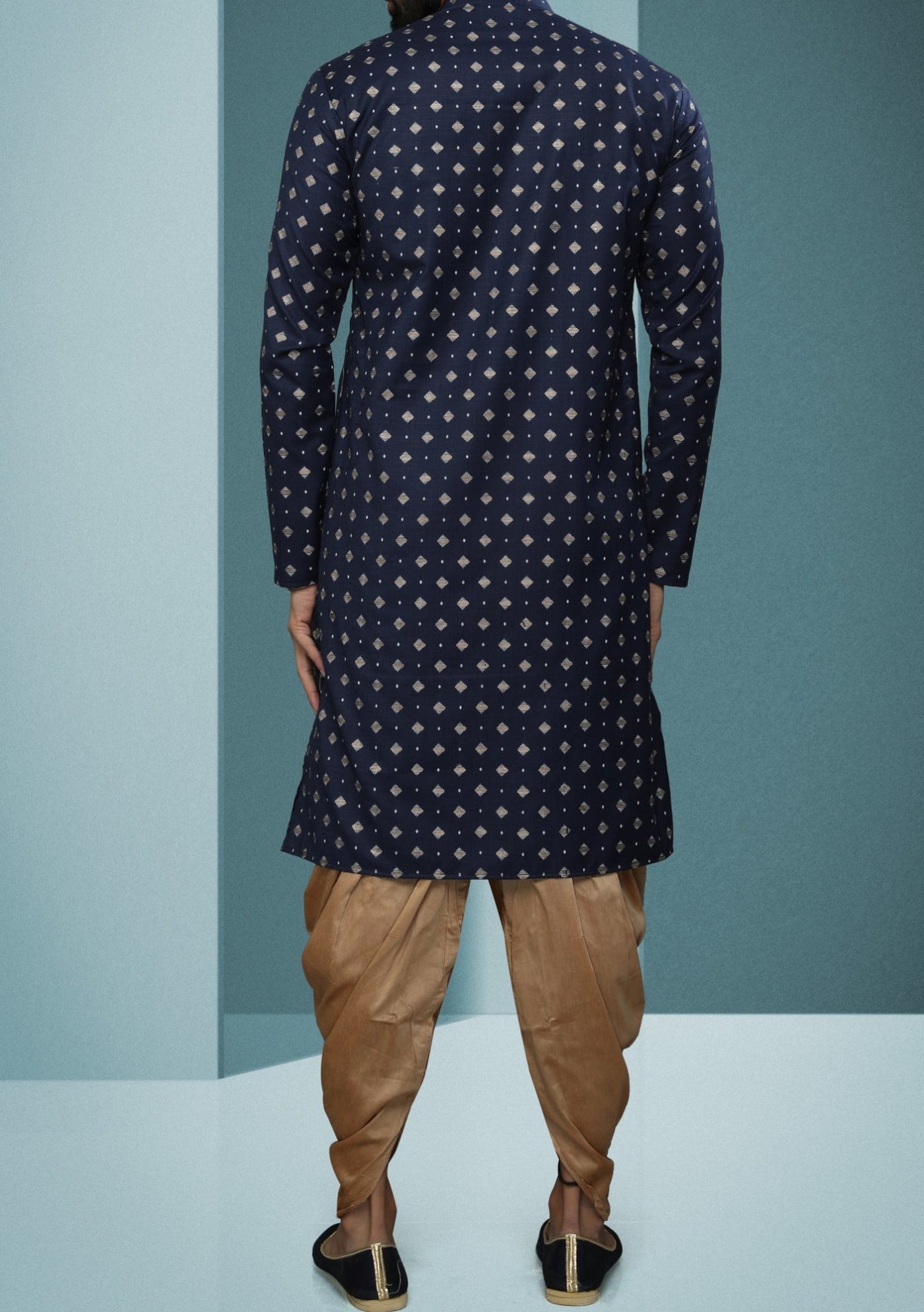 Men's Traditional Party Wear Kurta Pajama - db20487