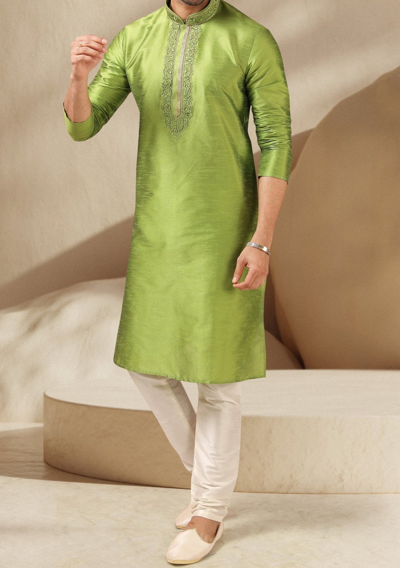 Men's Traditional Party Wear Kurta Pajama - db19431