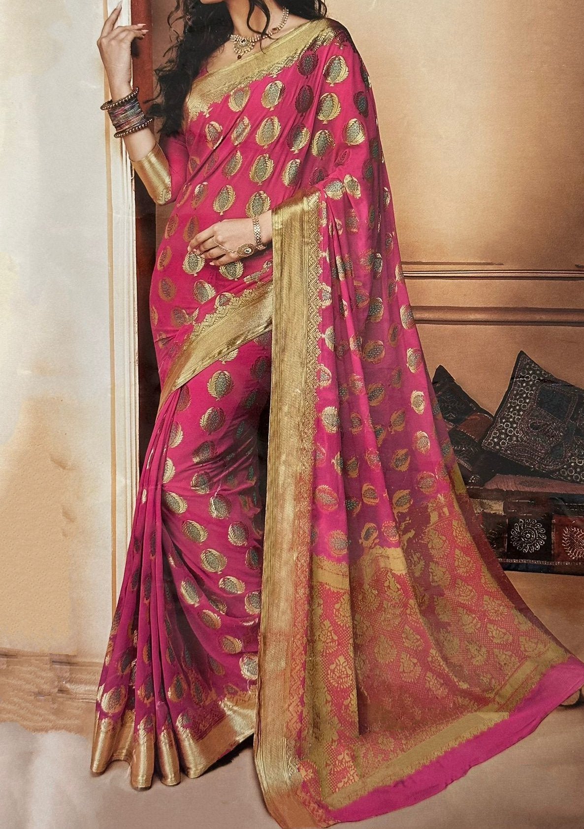 Rajguru Woven Georgette Saree - db21934