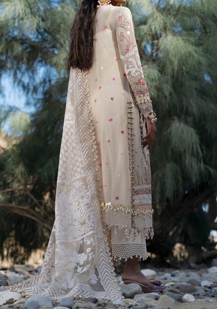 Sana Safinaz Pakistani Luxury Lawn Dress - db22700