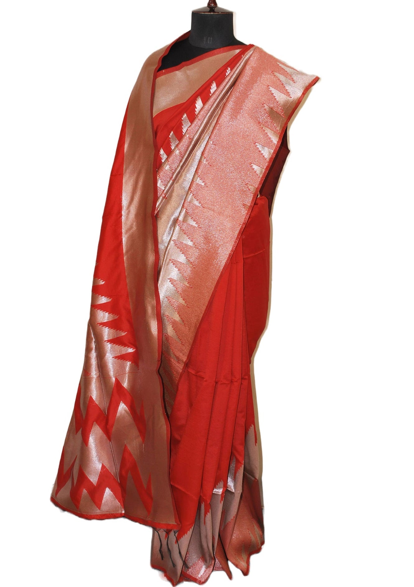 Traditional Hand Woven Jamdani Saree - db22827