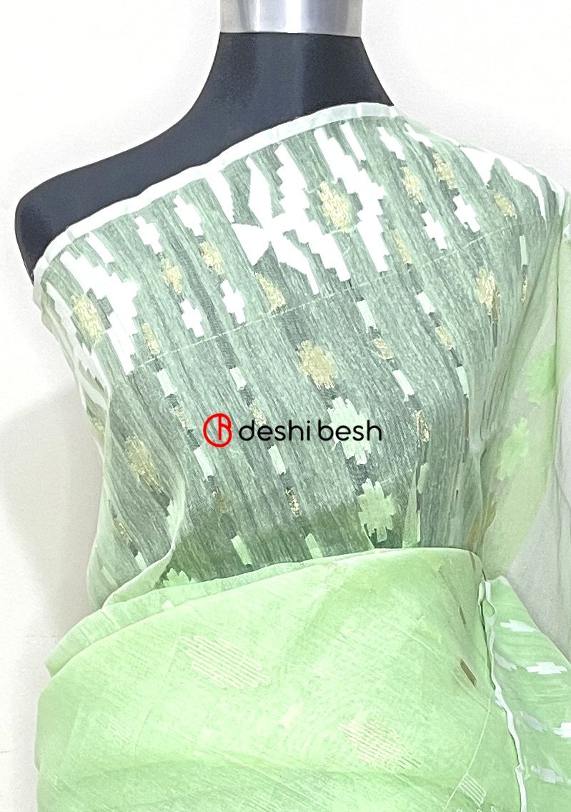 Traditional Handloom Dhakai Cotton Jamdani Saree: Deshi Besh.